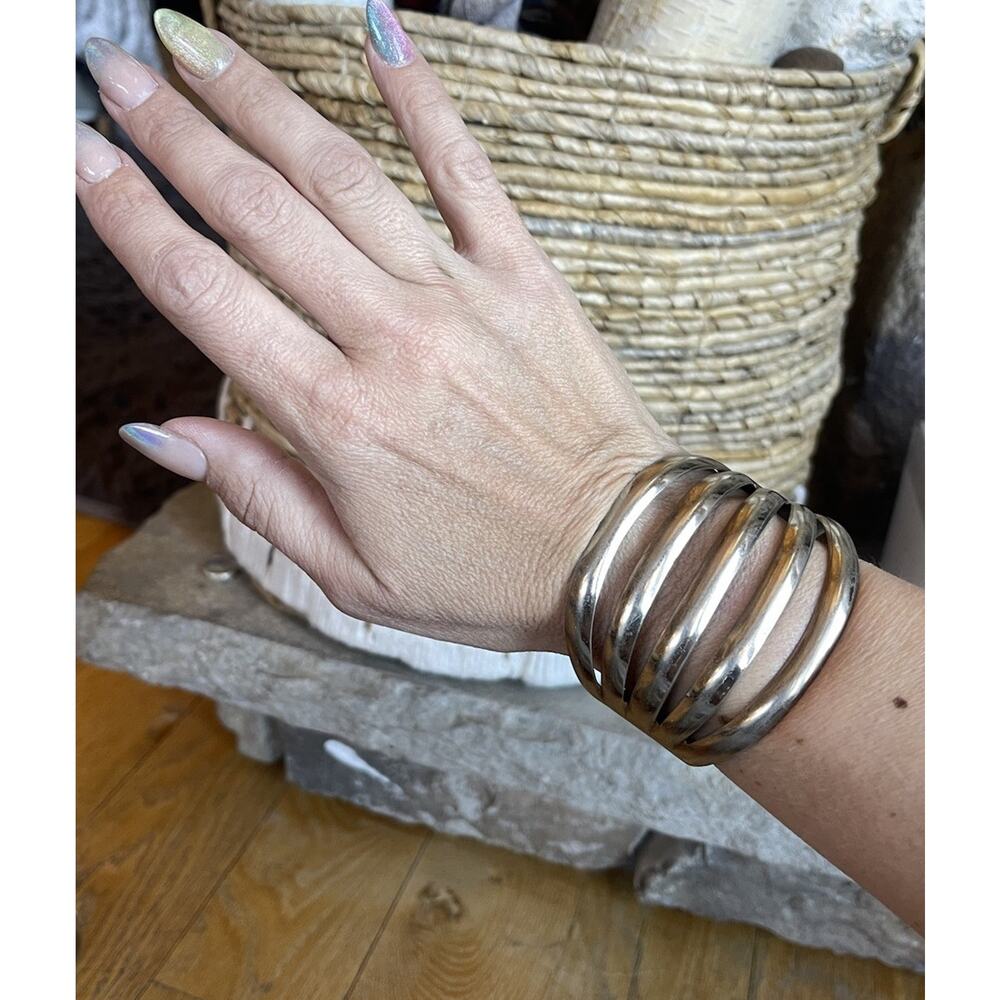 VTG Navajo Style Cuff Bracelet BELL TRADING Nickel Silver Five Band Southwest - Picture 6 of 13